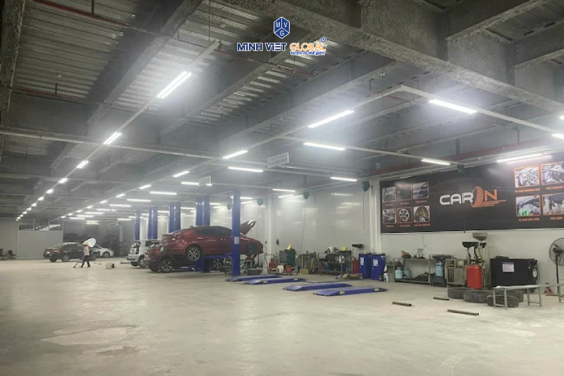 Xưởng dịch vụ quy mô phục vụ khách hàng